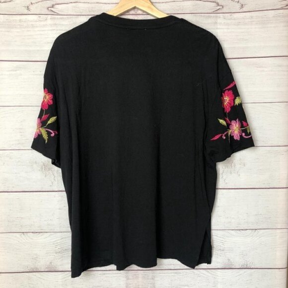 ASOS Embroidered Floral Short Sleeve Top 8 - Picture 2 of 3